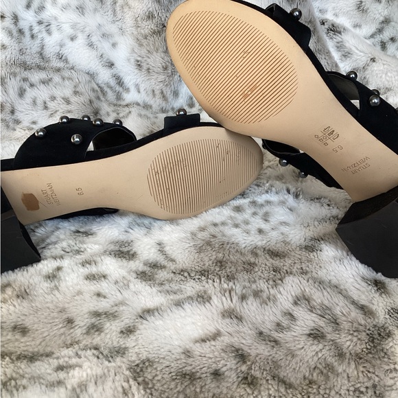 STUART WEITZMAN Super Stud Sandals - Picture 6 of 7